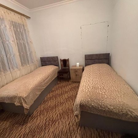Saro B&B And Safari Tours Tat'ev Buitenkant foto