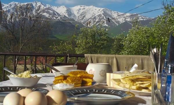 Saro B&B And Safari Tours Tat'ev Buitenkant foto