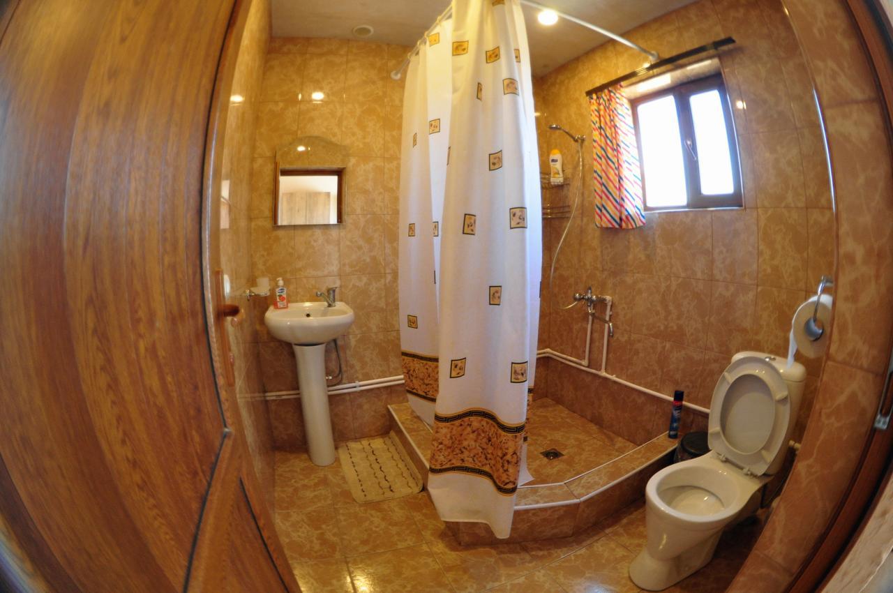 Saro B&B And Safari Tours Tat'ev Buitenkant foto